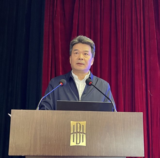 全国玻璃纤维行业2023年工作会召开(图2) 全国玻璃纤维行业2023年工作会召开(图2)