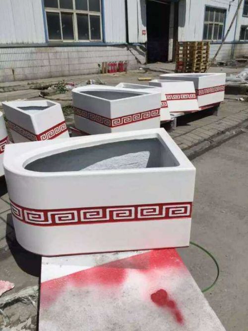 长泰企业产的花盆亮相长安街 相伴阅兵大道(图2)