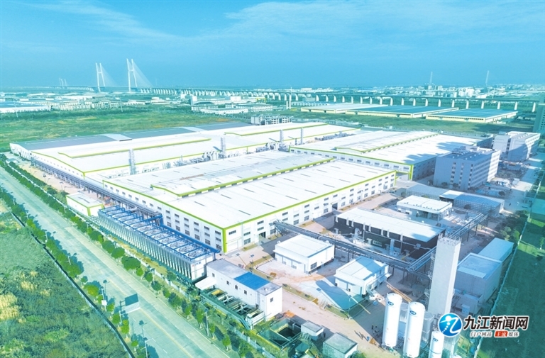 全市县域经济高质量发展现场推进活动|九江经开区:固本兴新壮产业 凝心聚力促发展——2023年九江经开区经济社会高质量纪实(图2) 全市县域经济高质量发展现场推进活动|九江经开区:固本兴新壮产业 凝心聚力促发展——2023年九江经开区经济社会高质量纪实(图2)