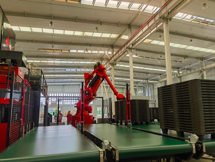 外卖塑料垃圾调查⑦丨无废水废渣、有害气体 把塑料垃圾“吃干榨净” 有新招(图3)