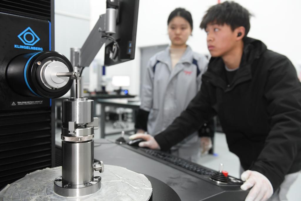 两会·影像链接丨加快发展新质生产力这些地方这么干(图14)