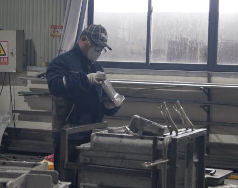 滚塑产品——时代的新宠儿一个新型材料的塑料工艺(图2) 滚塑产品——时代的新宠儿一个新型材料的塑料工艺(图2)